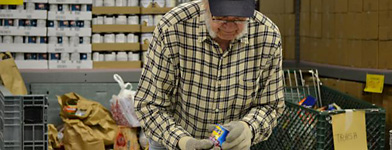 Tough times challenge efforts to feed the hungry on Thanksgiving