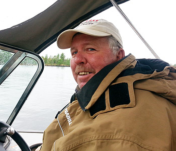 Houseboat captain says get behind tourism in International Falls